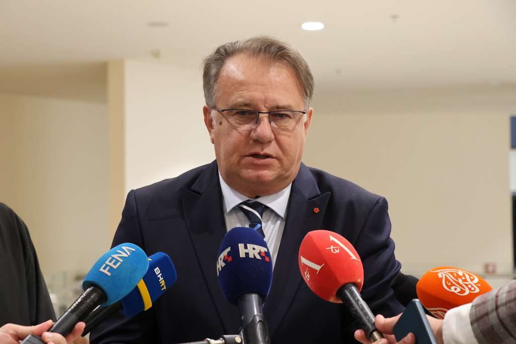 l_cb6553d285fba112d0dba497ced5ce24