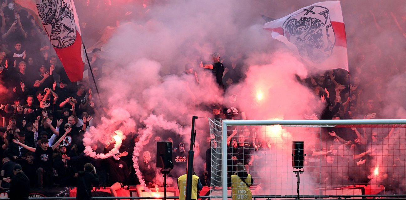 62637483-navijaci-ajaxa