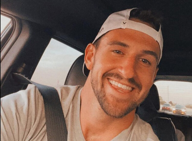 1695658624-hokejas-750x552