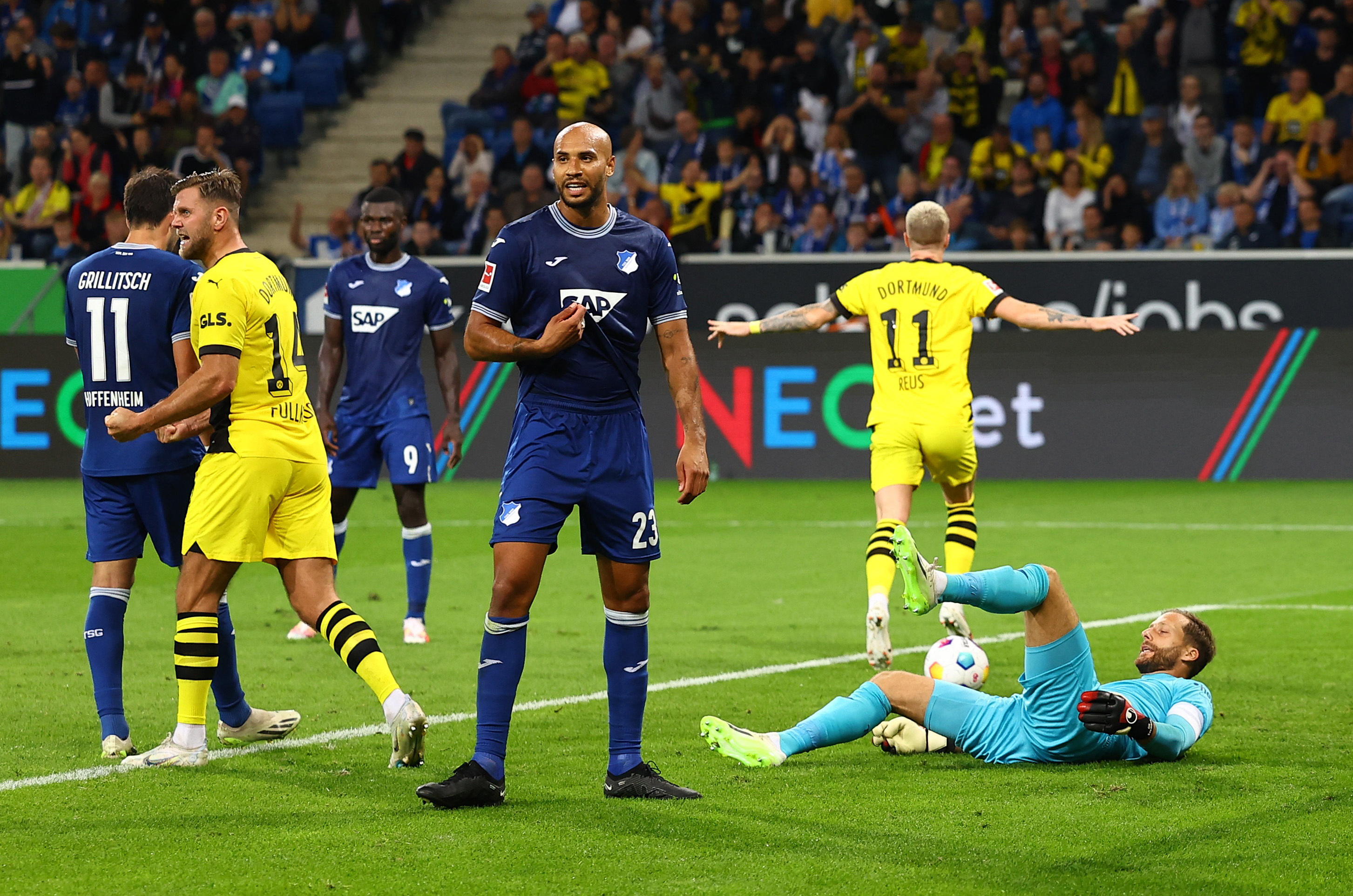 Bundesliga - TSG 1899 Hoffenheim v Borussia Dortmund