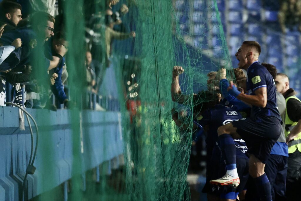 1696269470-FAZ_1711-1024x683.jpg