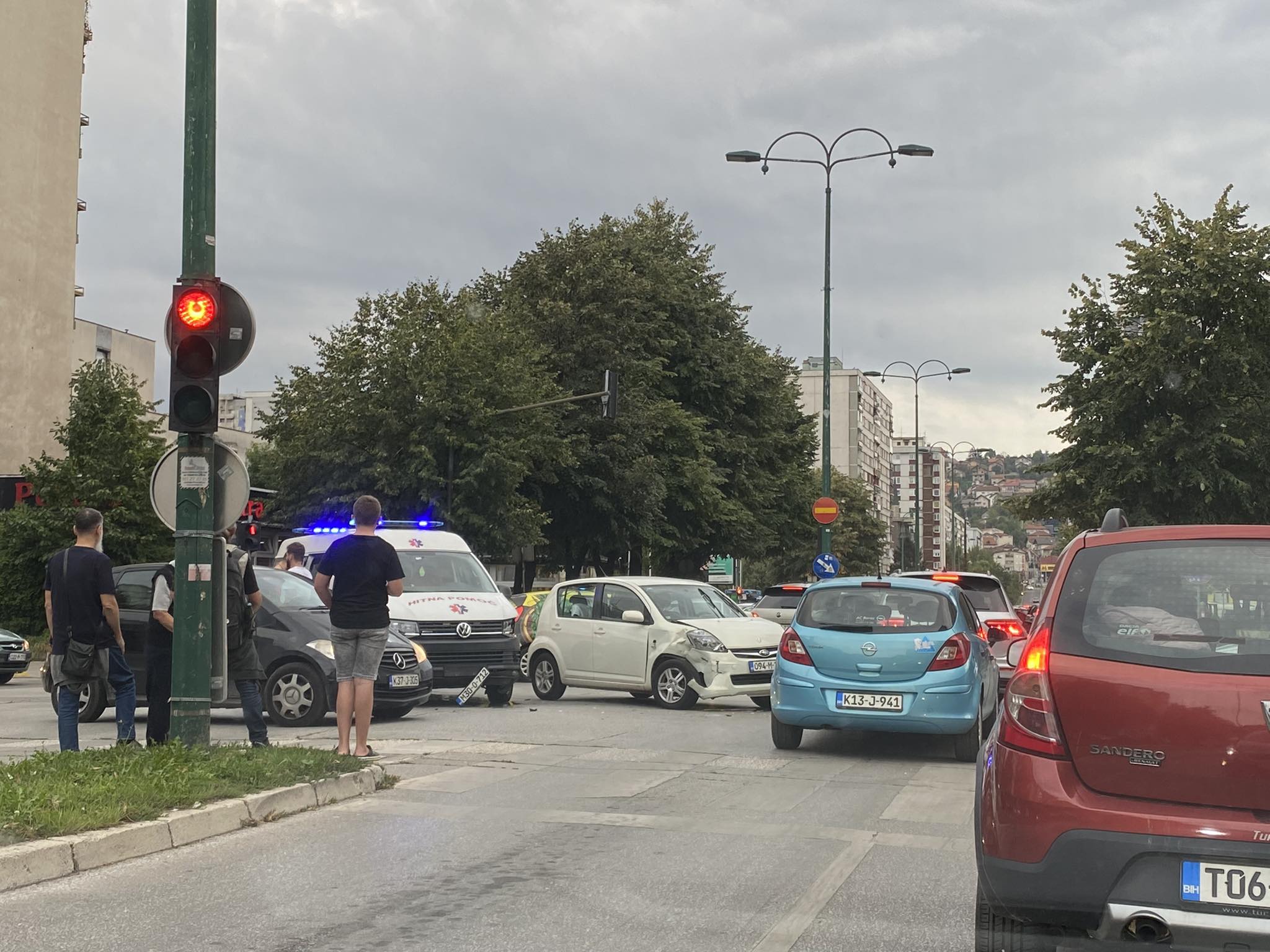 sudar hitna pomoc i vozilo