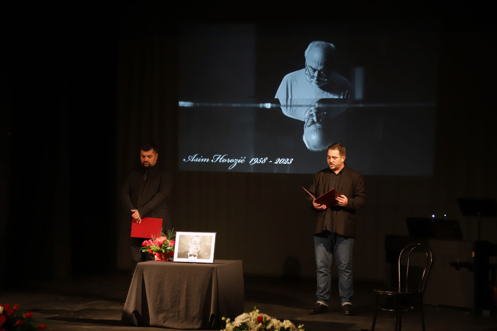 Tuzla: Održana komemoracija profesoru Asimu Horoziću