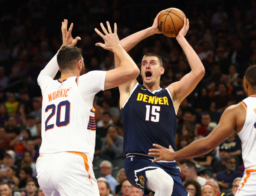1697003161-2023-10-11T031603Z_562242472_MT1USATODAY21619499_RTRMADP_3_NBA-PRESEASON-DENVER-NUGGETS-AT-PHOENIX-SUNS-scaled-e1697003249622-1024x785.jpg