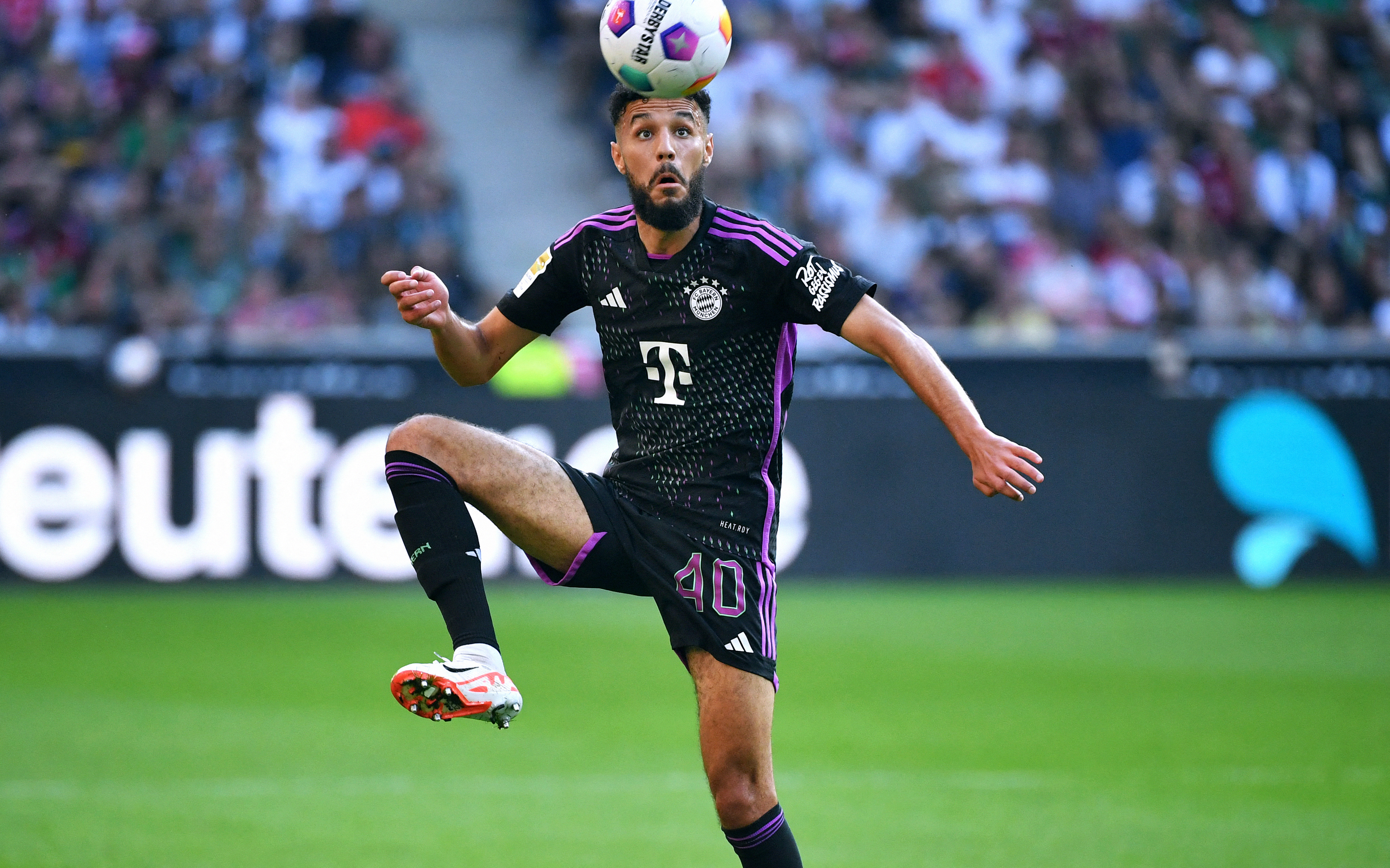 FBL-GER-BUNDESLIGA-MOENCHENGLADBACH-BAYERN MUNICH