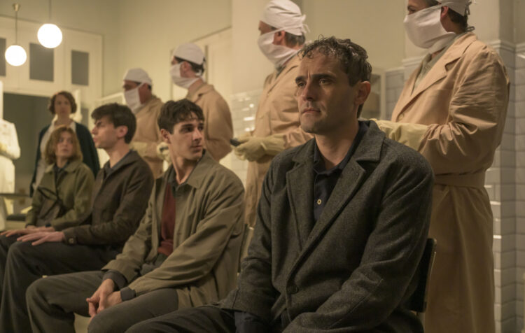 1691056565-02-750x476