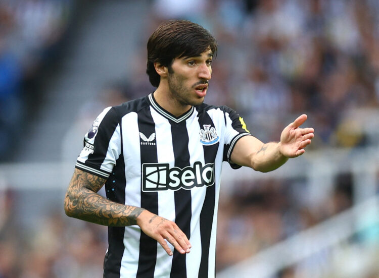 Premier League - Newcastle United v Aston Villa