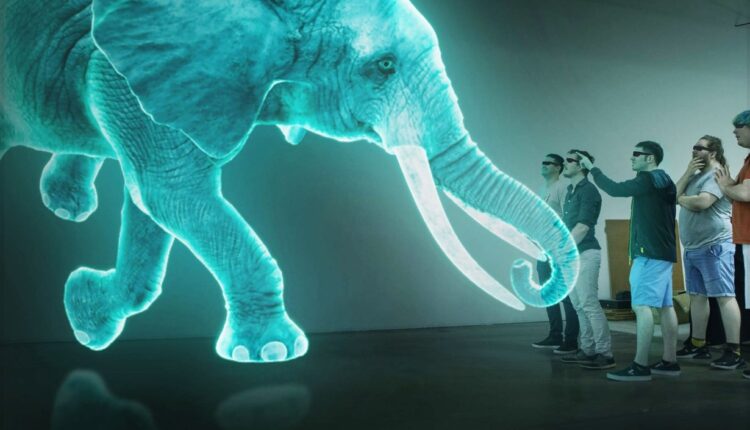 1698087558-1698051253-Foto-Zajem-zaslona-FACEBOOK-Hologram-4-750x430-Copy