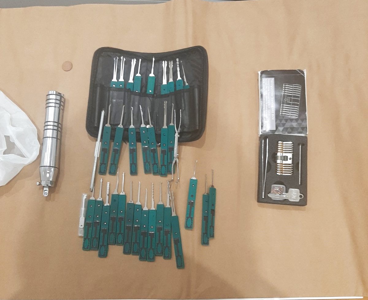 IMG-fe7f3a9bdd5a584ad8836e92b5f4348a-V