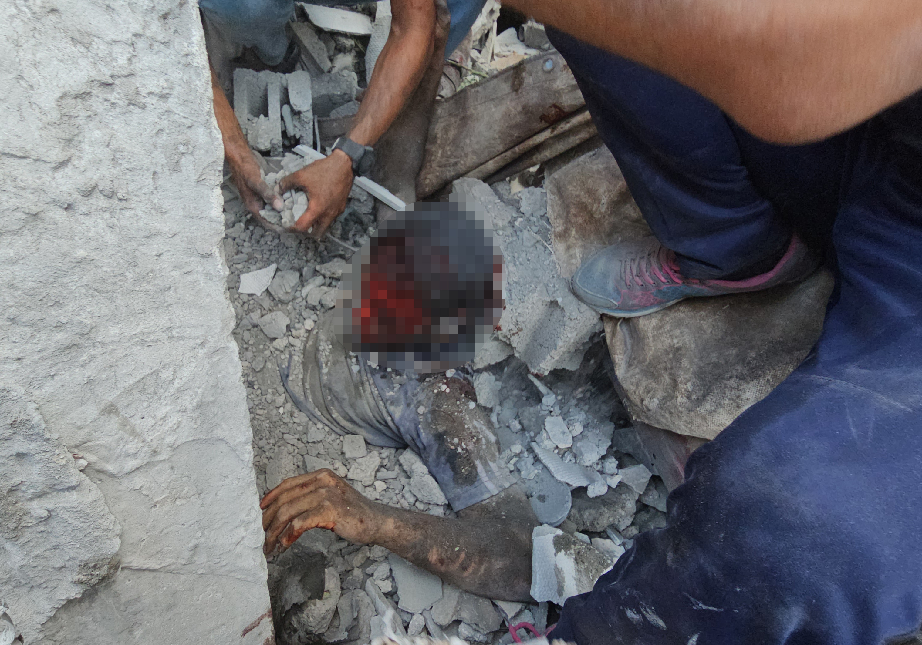 Izraelska vojska bombardovala izbjeglički kamp u Gazi: Poginulo 100 ljudi