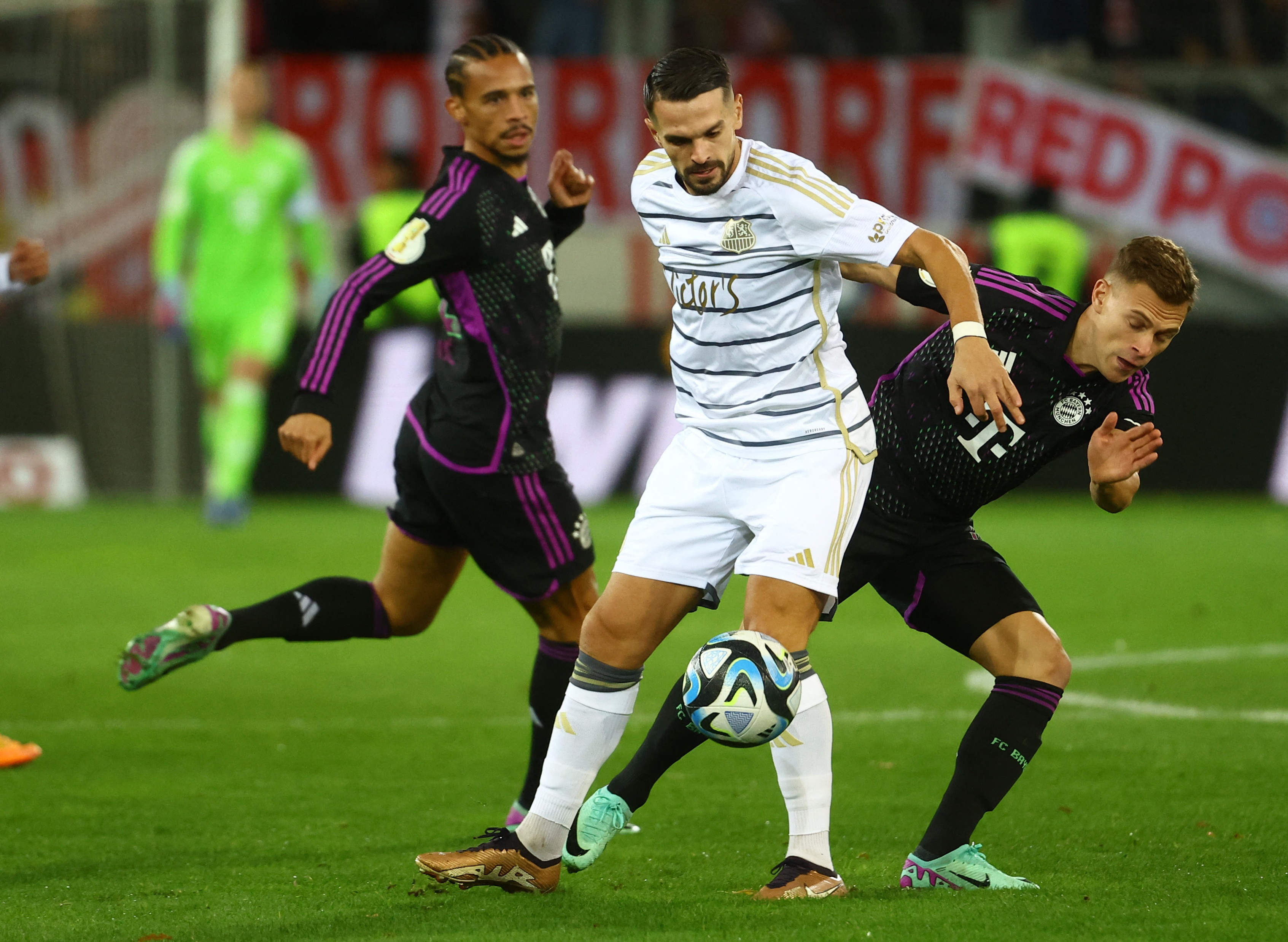 DFB Cup - Second Round - 1. FC Saarbrucken v Bayern Munich