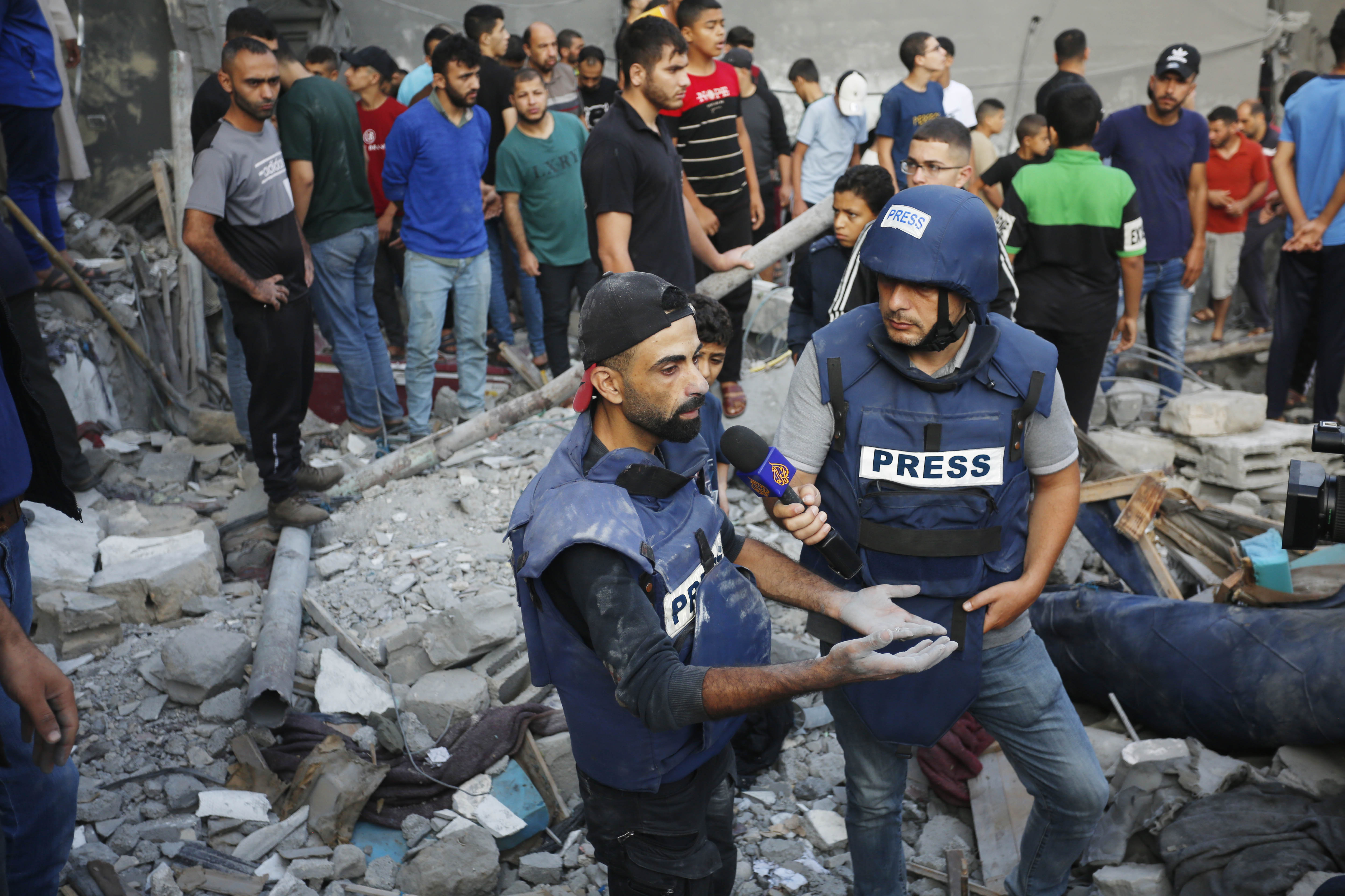 Kamerman AA koji je u Gazi izgubio četvero djece: Izrael gađa sve, pa i djecu dok spavaju