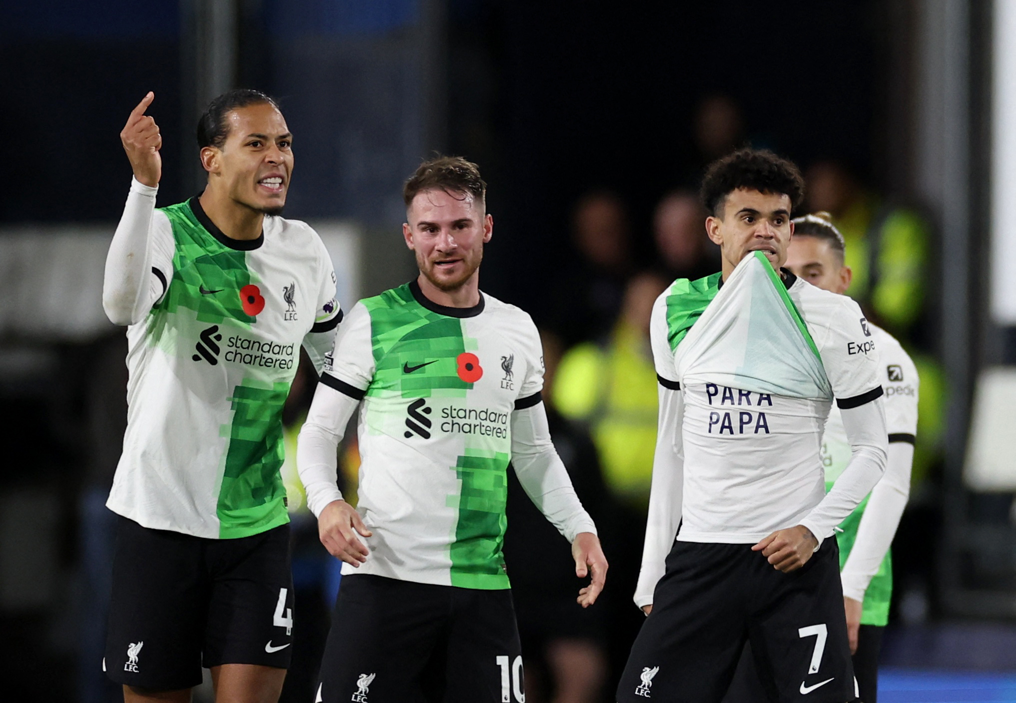 Premier League - Luton Town v Liverpool