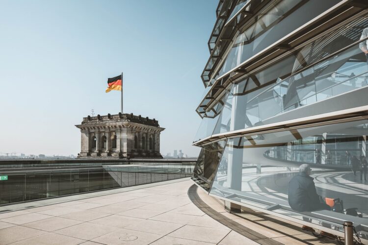 1667482096-architecture-ga93ce766a_1920-750x500 (1)