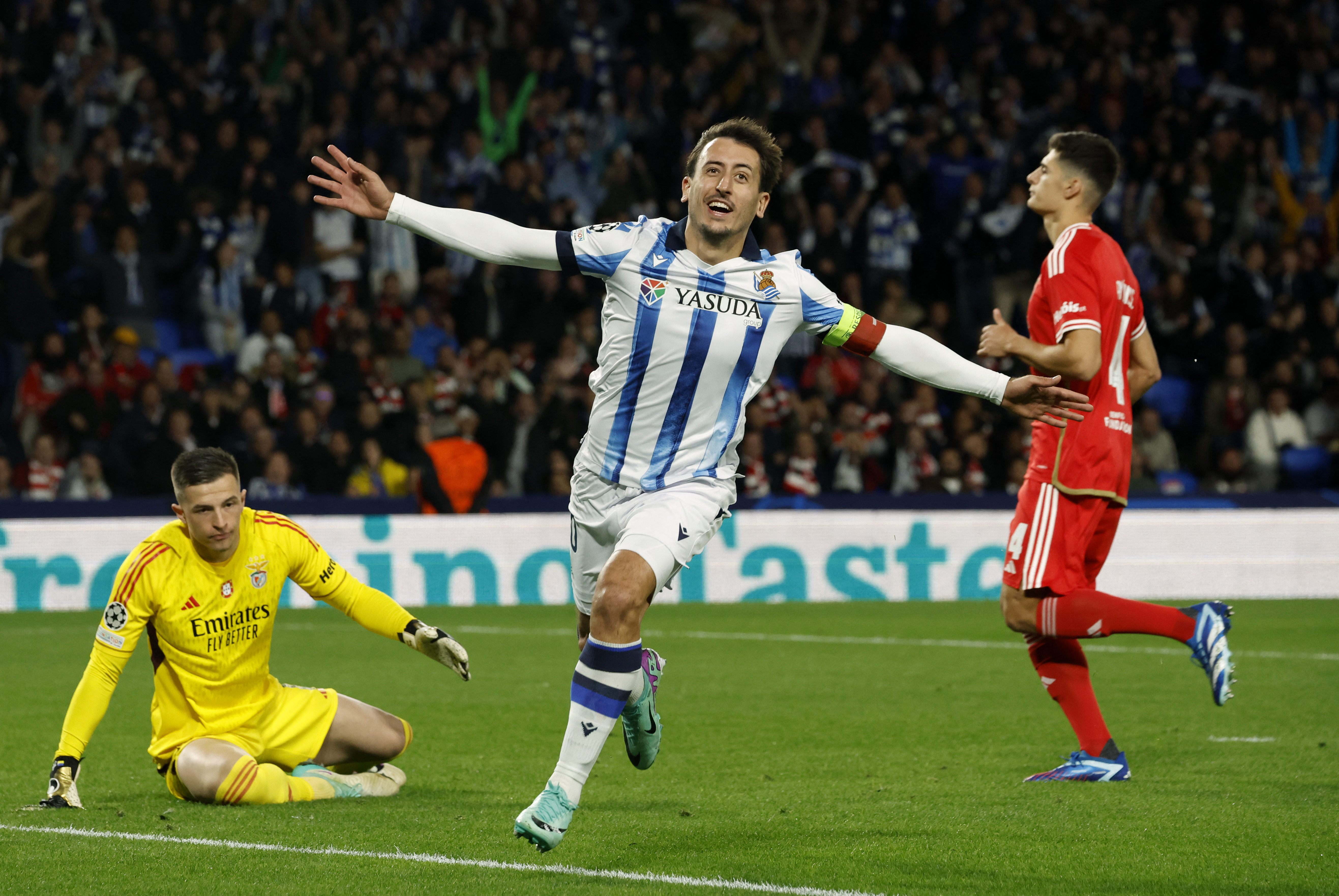 Champions League - Group D - Real Sociedad v Benfica