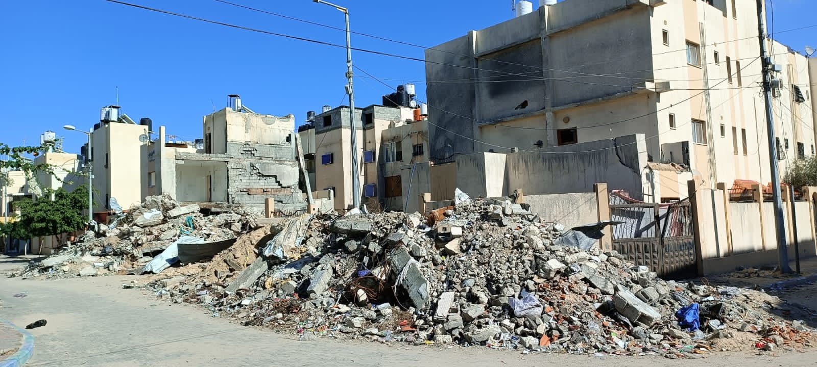 Mjesto gdje se porodica Hagag trenutno nalazi, pola sata udaljeno od graničnog prelaza Rafah