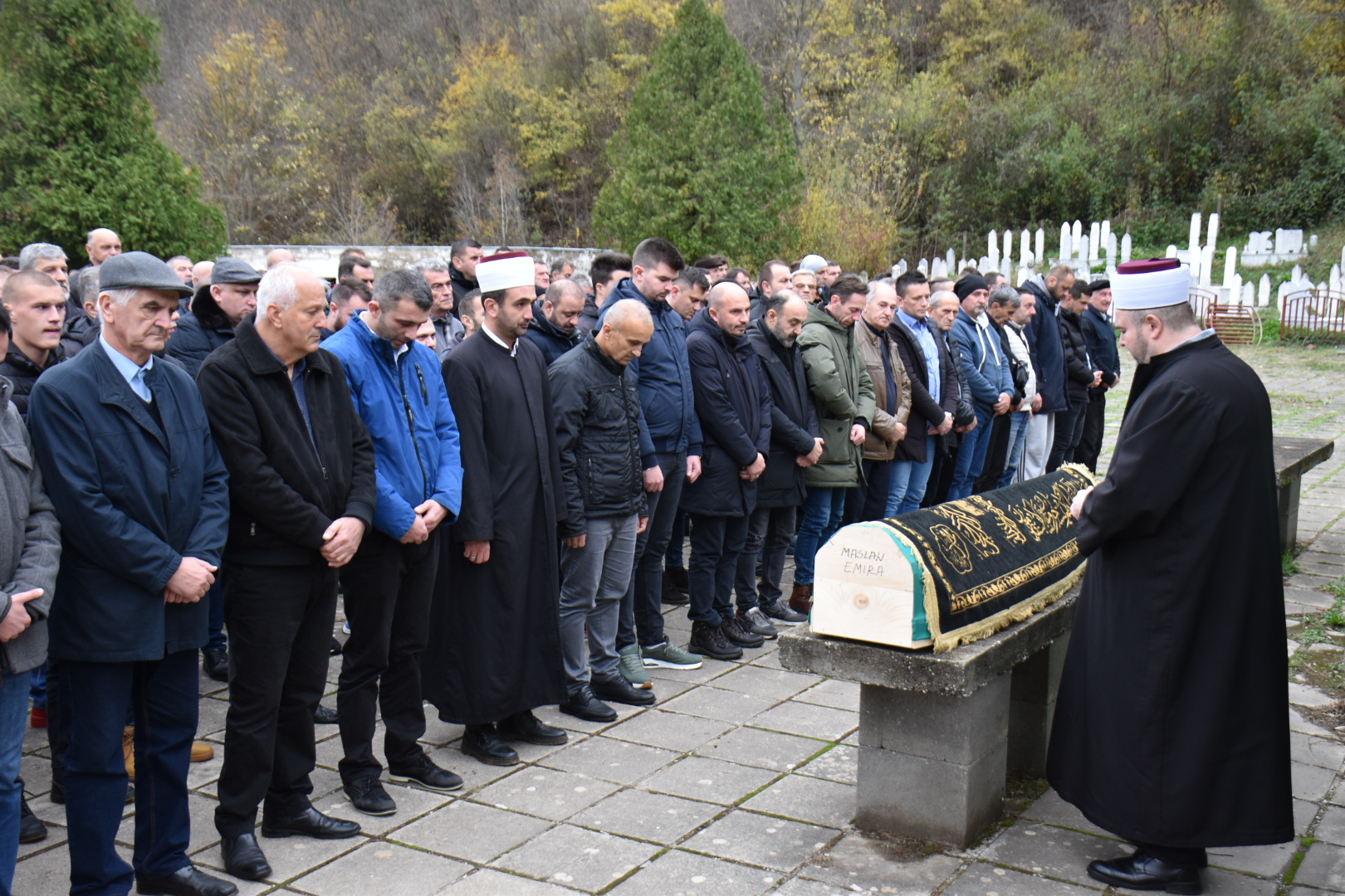 dzenaza emira maslan