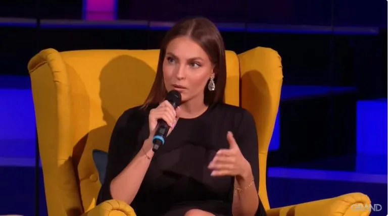 dzejla-ramovic-u-problemu-768x428