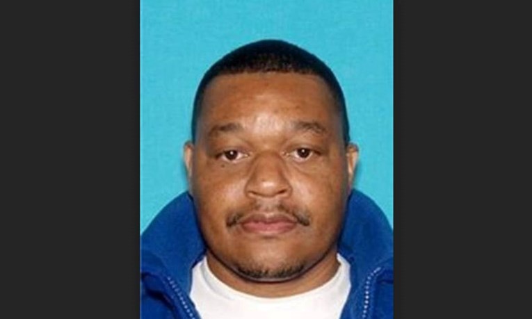 906e83b8-a24f-4e89-81cd-6cd704060fbe