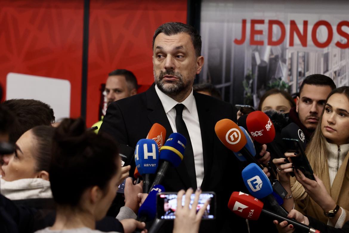 401140702_894950774956350_8902693865642347741_n