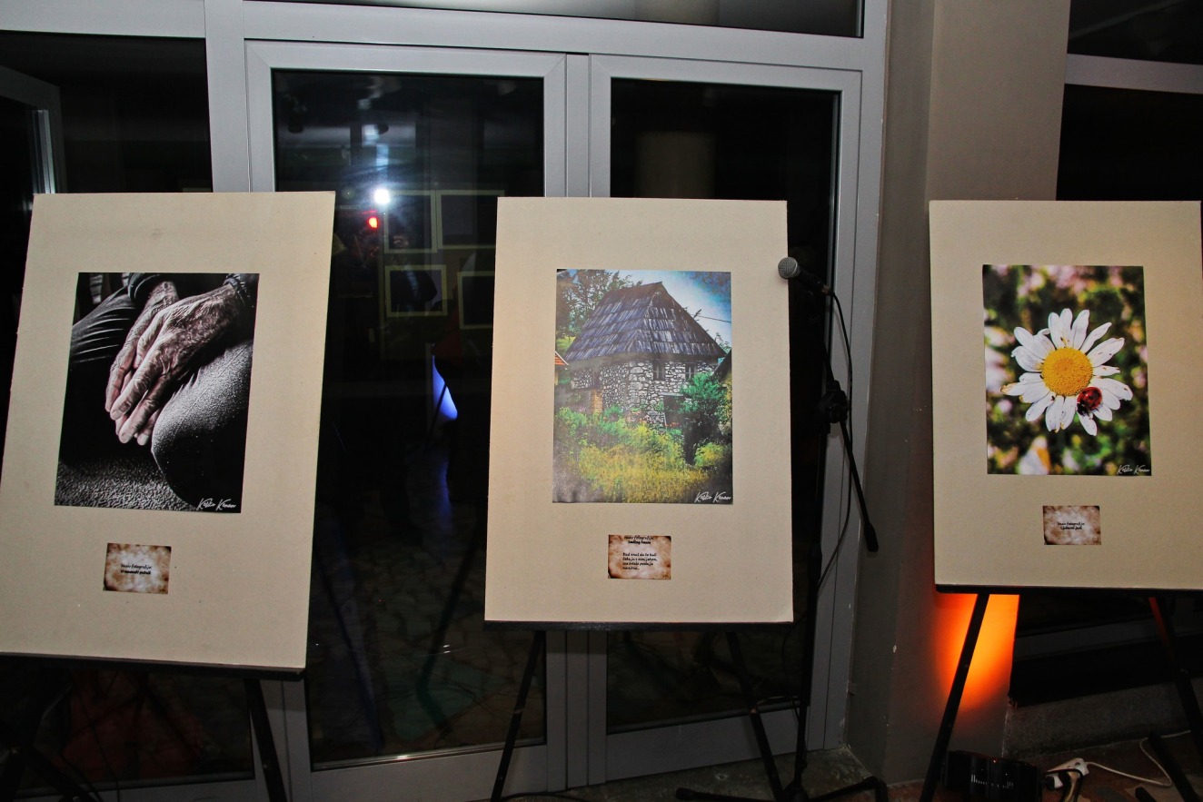 20b1de5e-0df4-43c1-a40f-8cb343e0a34f