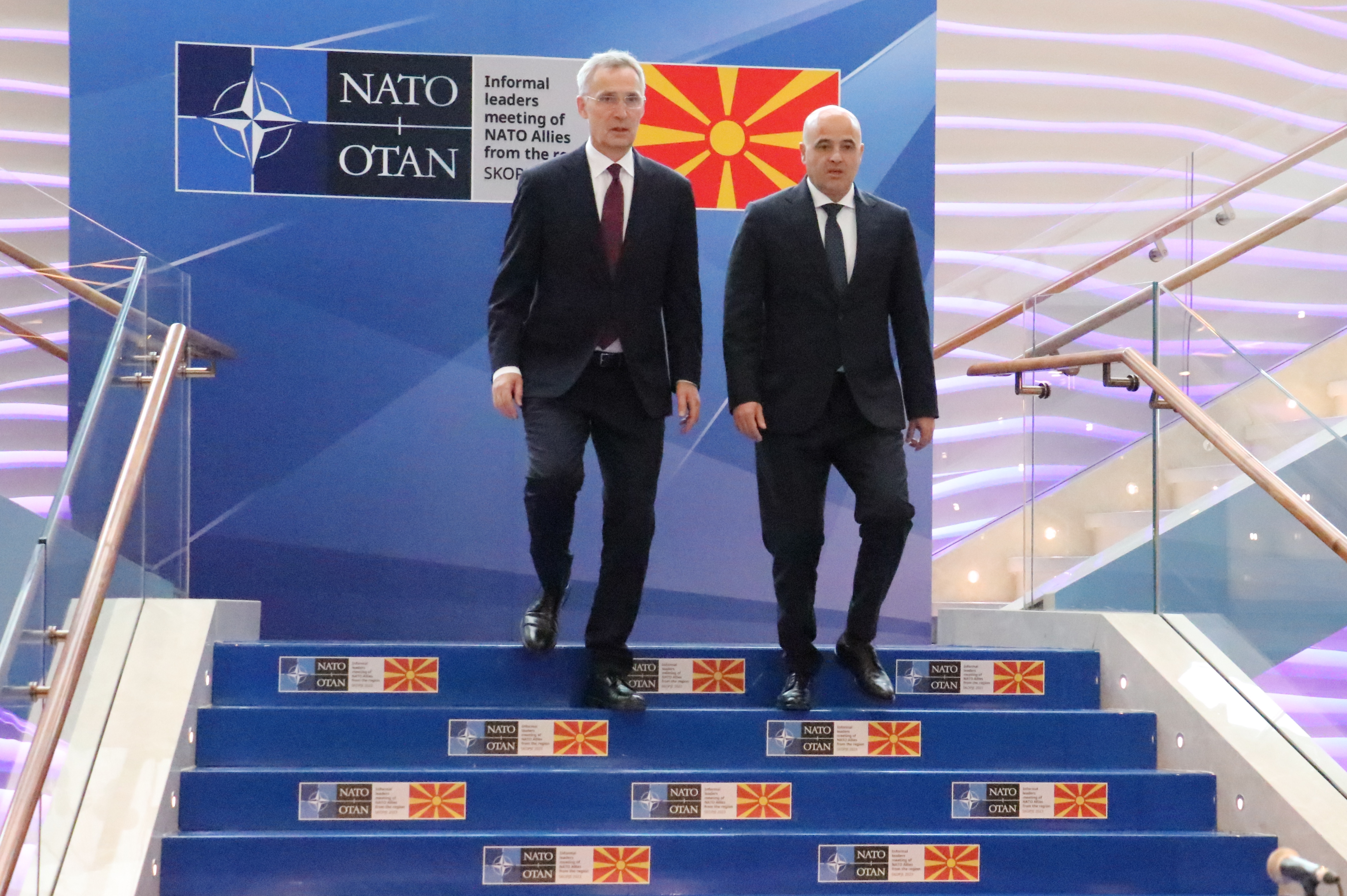 Lideri država članica NATO-a iz regiona sa Stoltenbergom u Skoplju: Okupljamo se u teškom trenutku