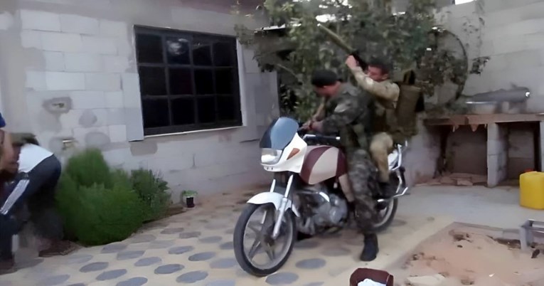 f822a500-20db-4739-9b1c-0812302ffaeb