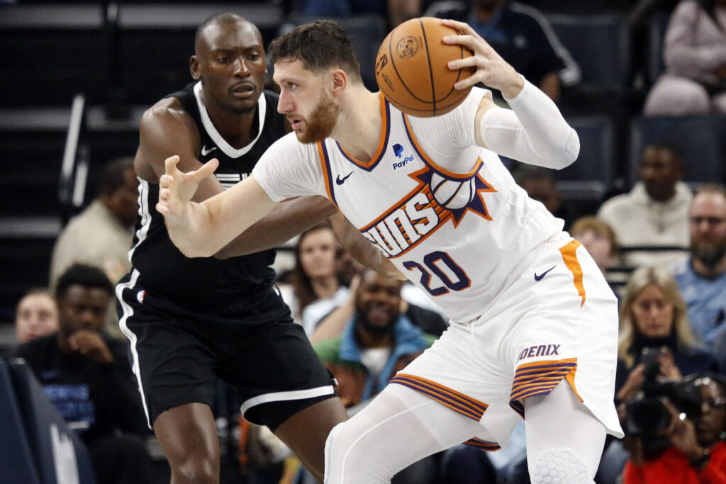1700899427-2023-11-25T004751Z_1931463981_MT1USATODAY21964938_RTRMADP_3_NBA-PHOENIX-SUNS-AT-MEMPHIS-GRIZZLIES-1024x683.jpg