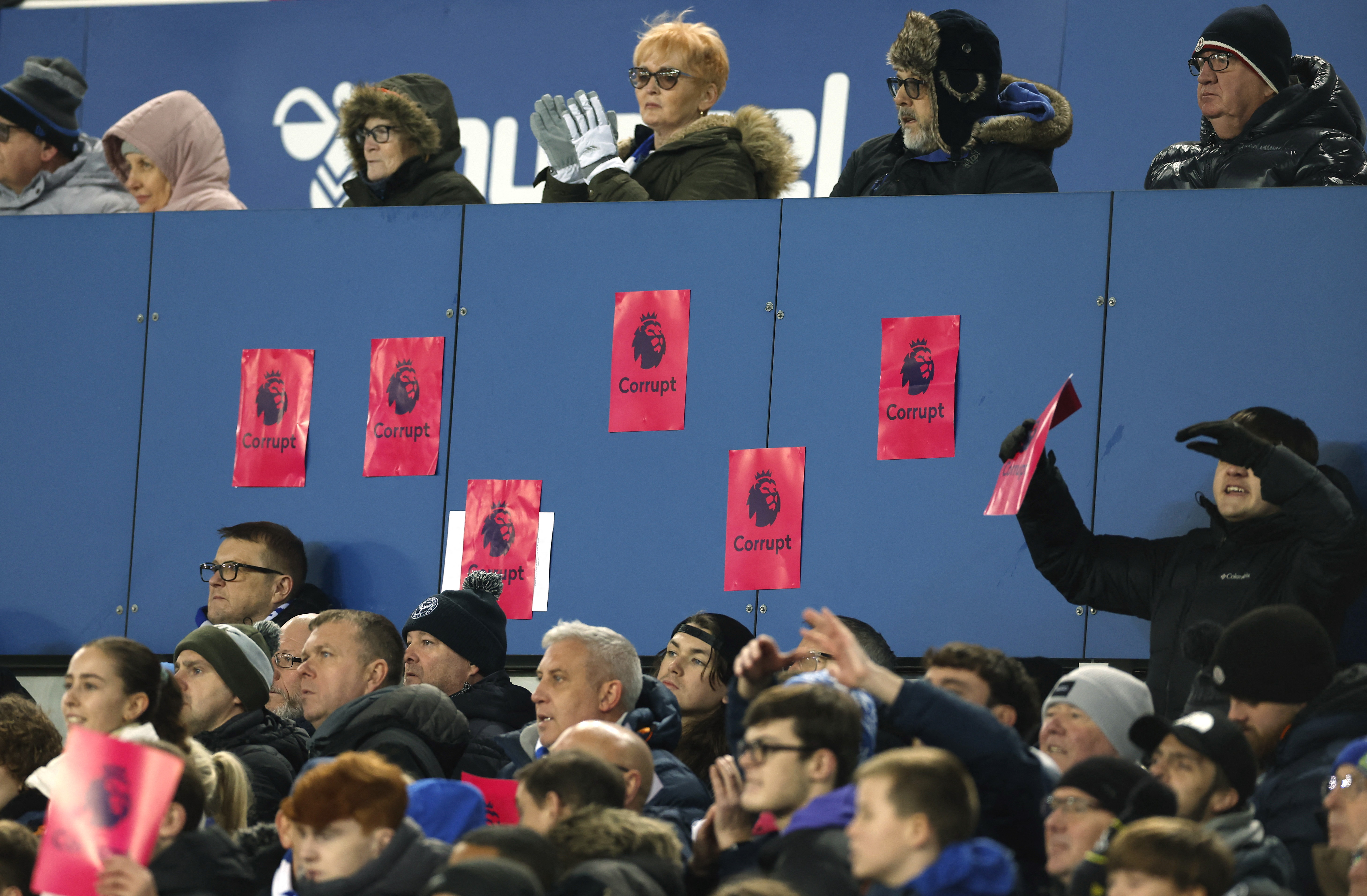 Premier League - Everton v Manchester United