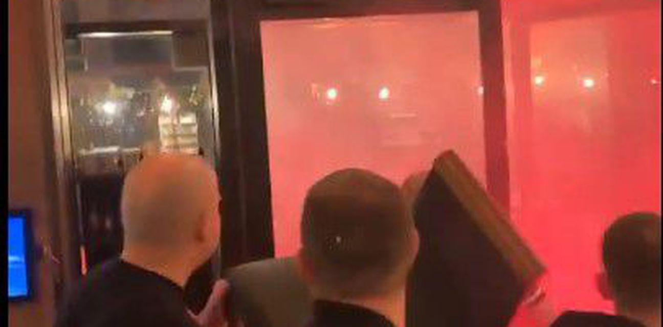 okrsaj-navijaca-psg-a-i-newcastlea