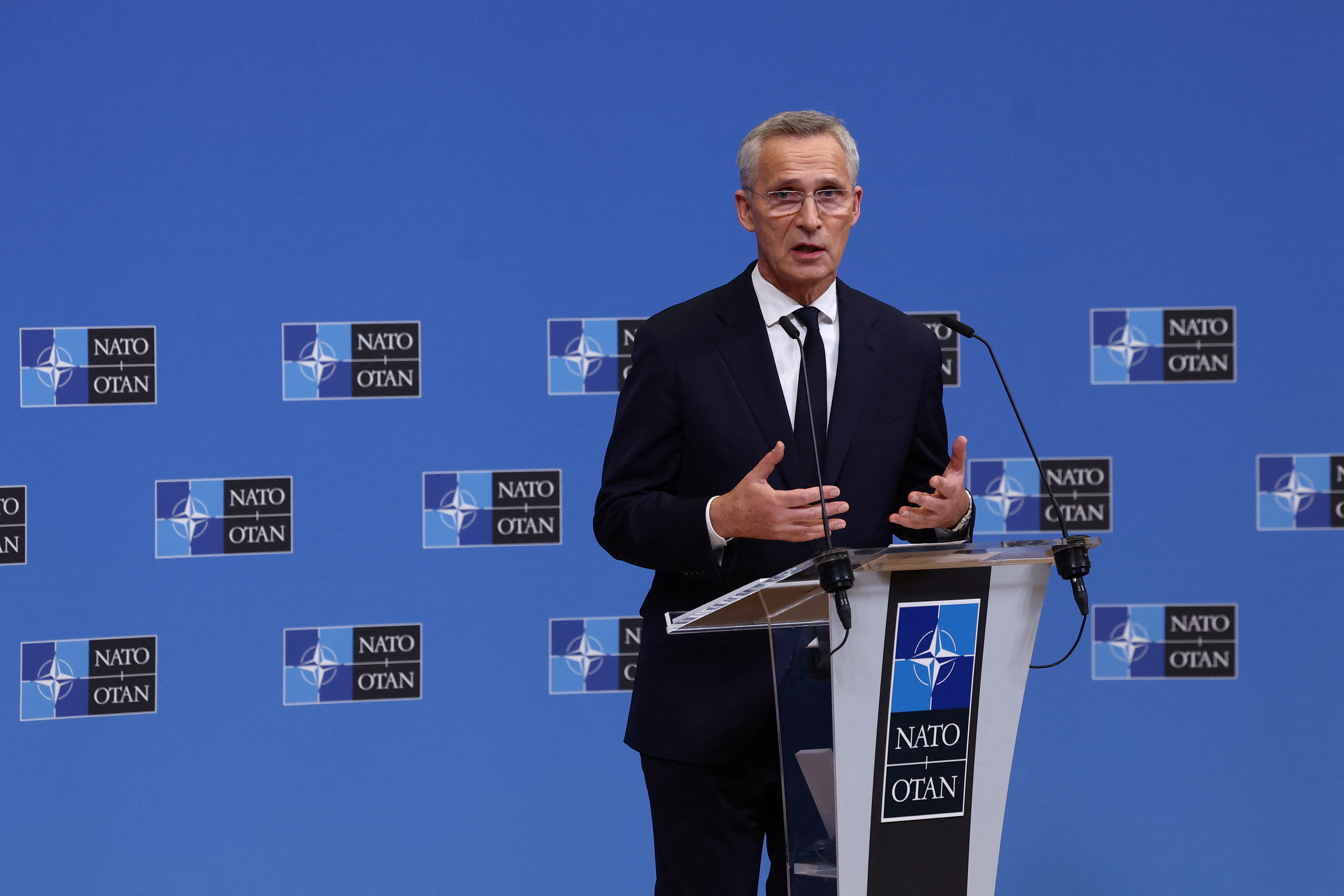 NATO foreign ministers meet in Brussels