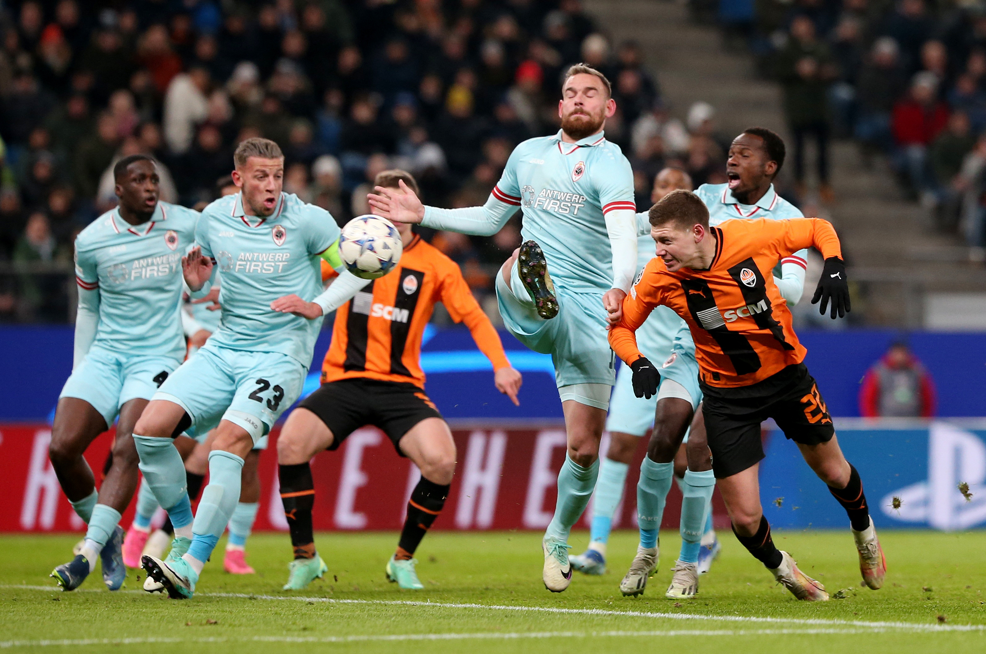 REUTERS/Cathrin Mueller