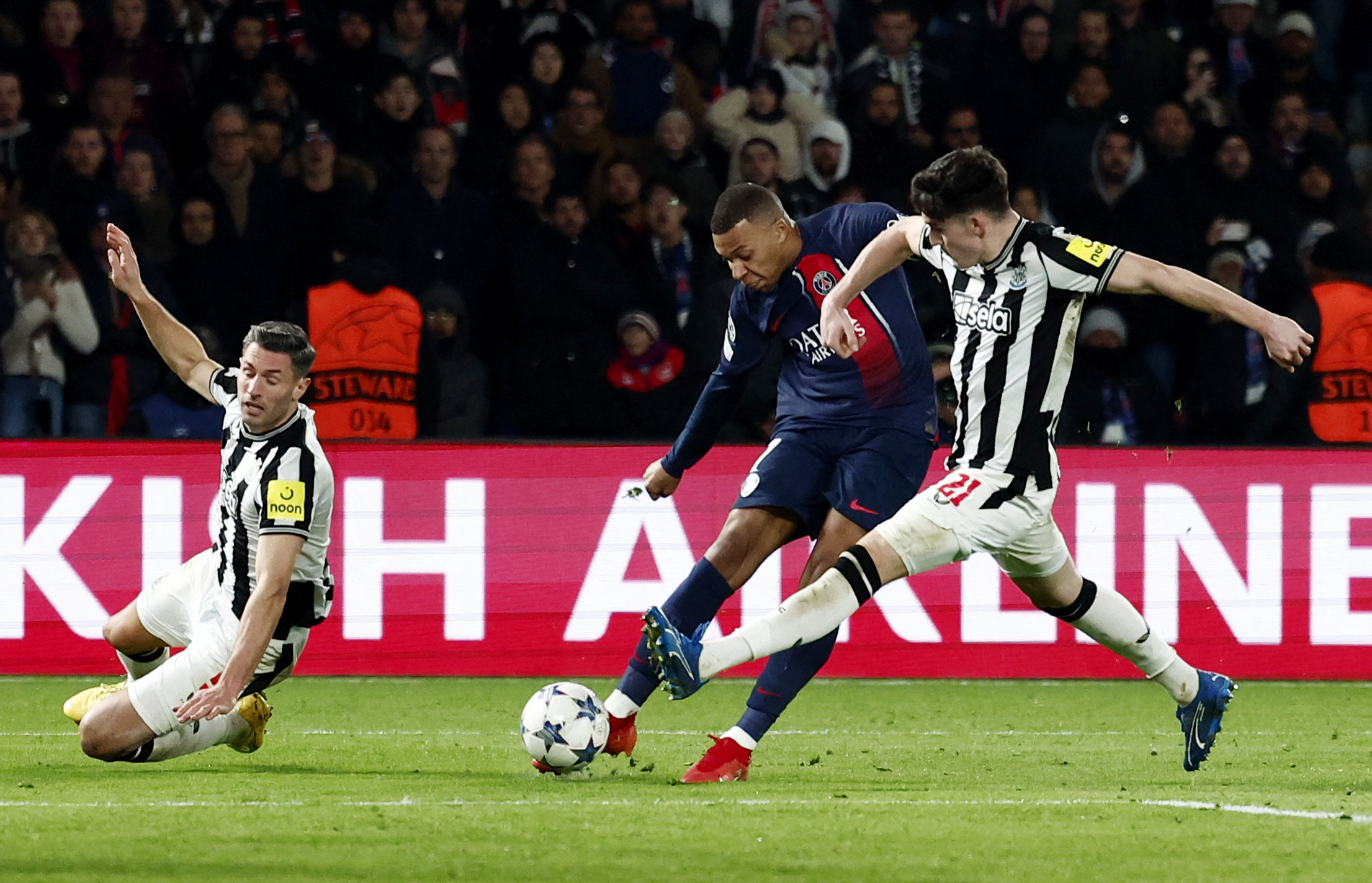 Champions League - Group F - Paris St Germain v Newcastle United