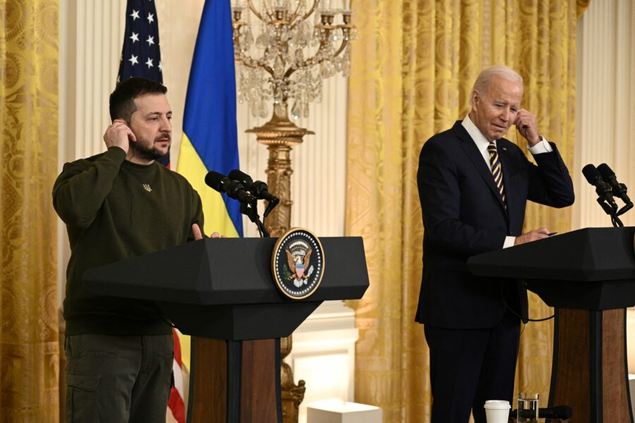 US-UKRAINE-DIPLOMACY-BIDEN-ZELENSKY