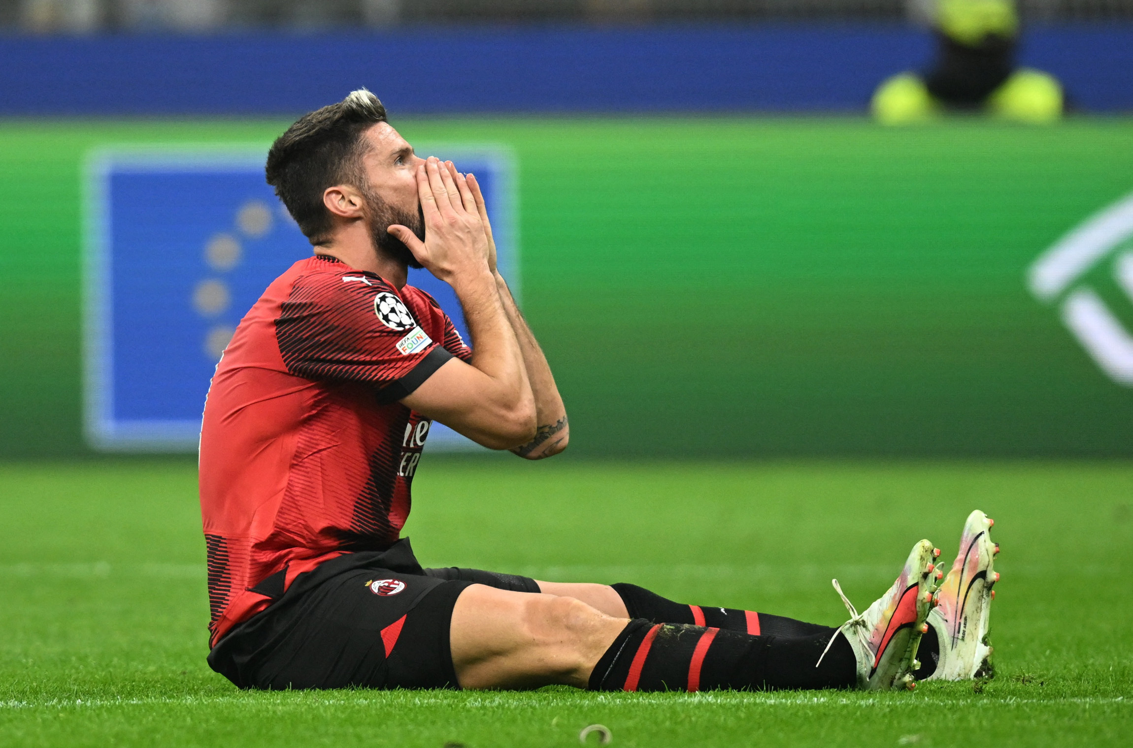 Champions League - Group F - AC Milan v Paris St Germain