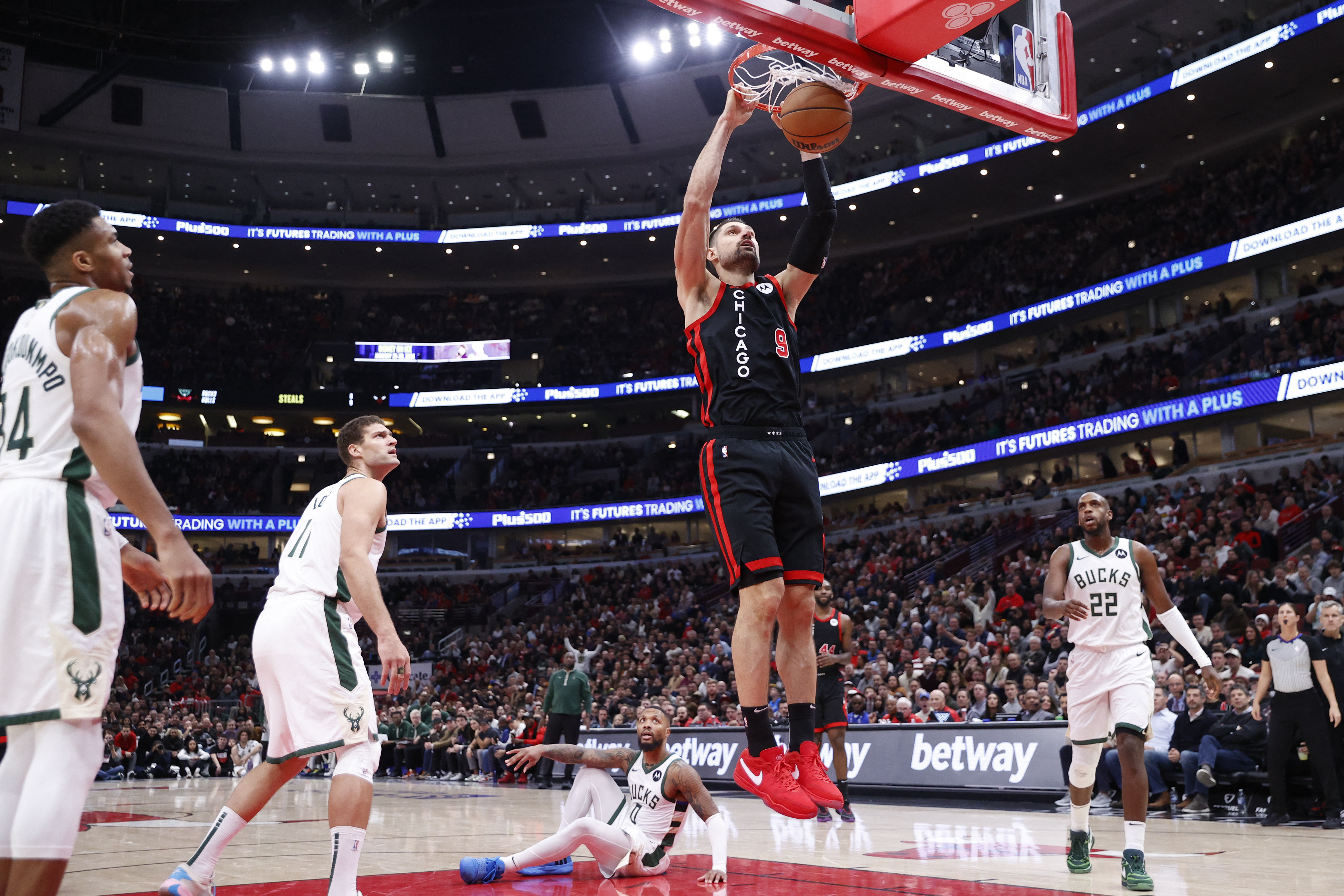 NBA: Milwaukee Bucks at Chicago Bulls
