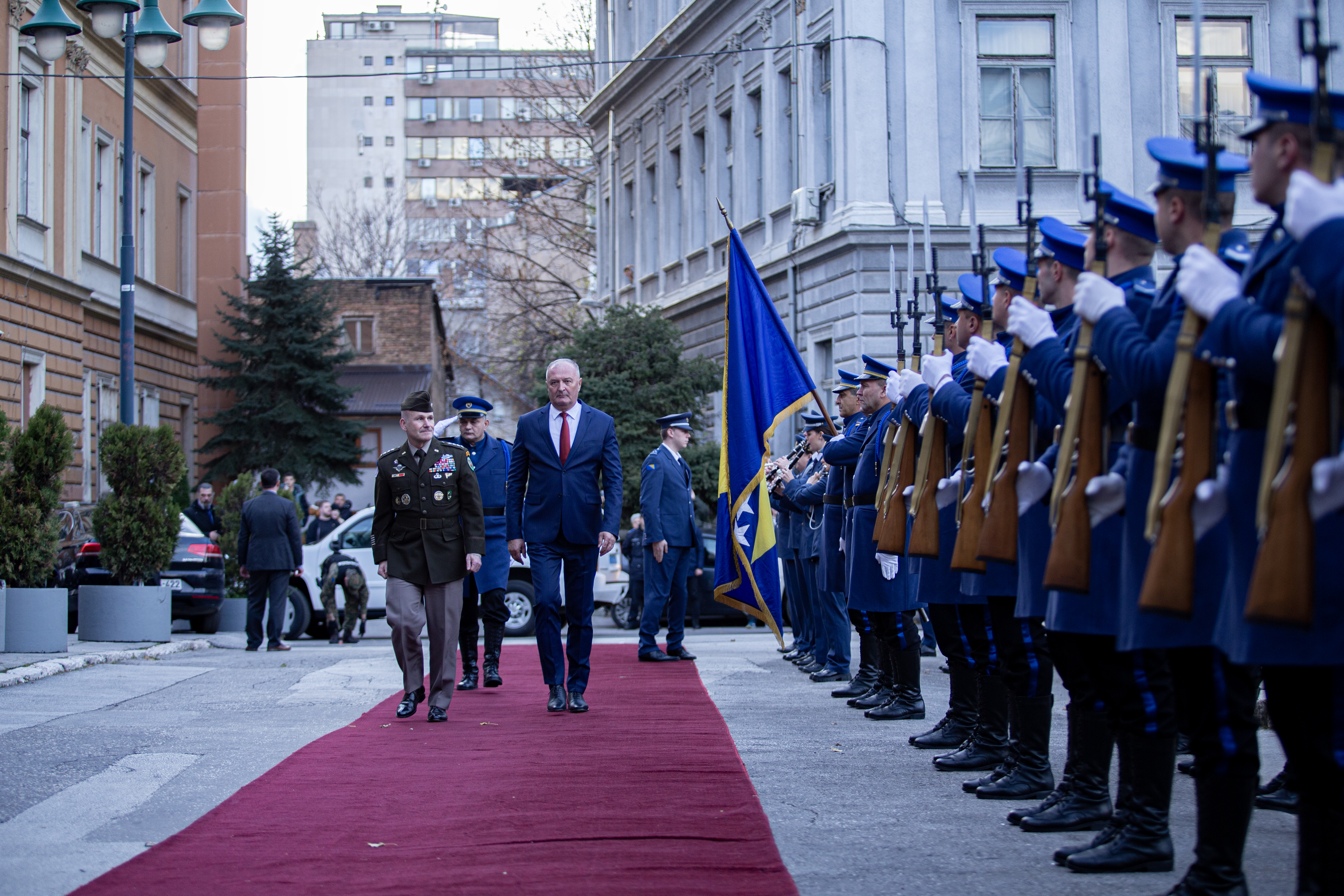 Ministar obrane BiH Helez primio vrhovnog komandanta NATO snaga za Evropu generala Cavolija