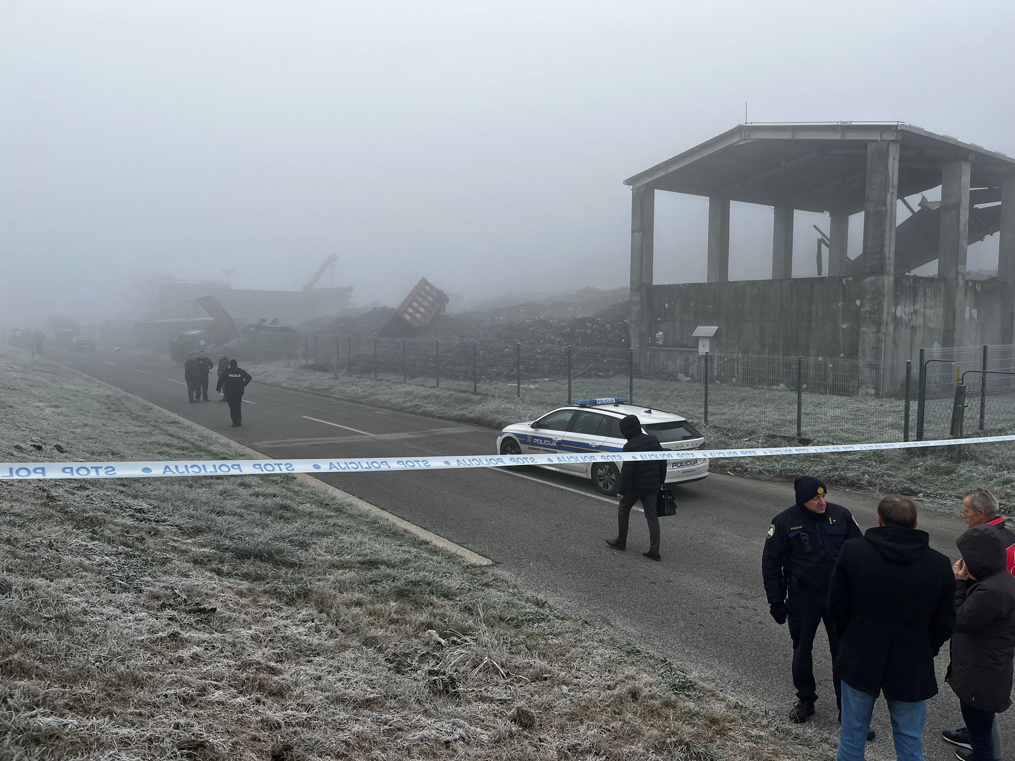 1701678506-WhatsApp-Image-2023-12-04-at-09.18.59