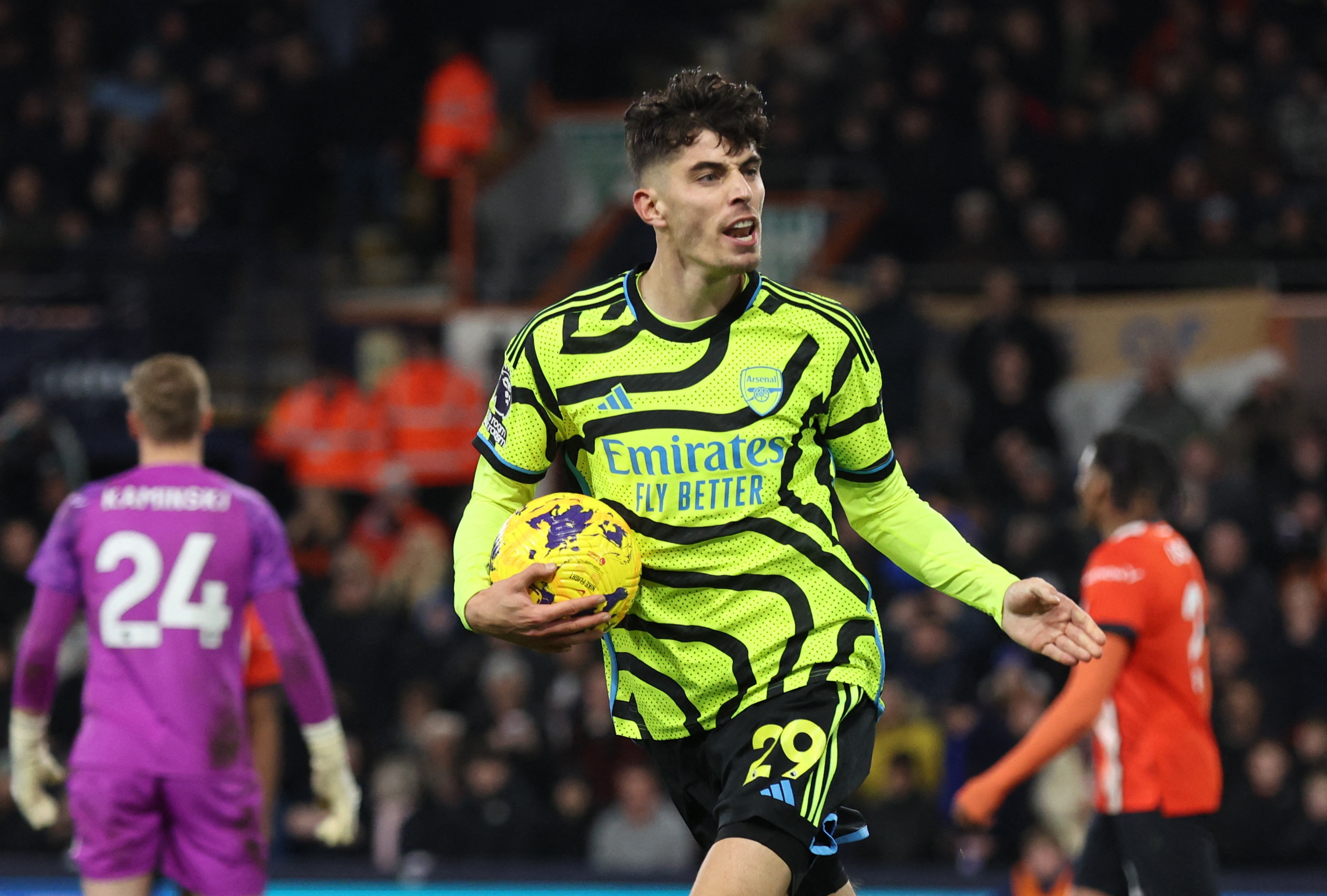 Premier League - Luton Town v Arsenal