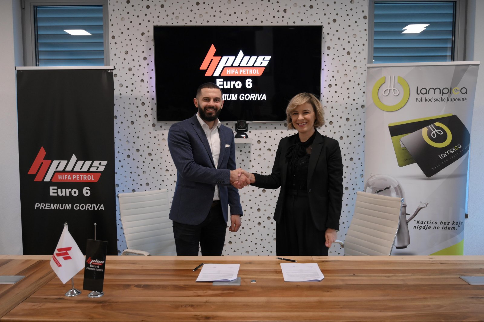 IMG-594583531d81987e25ab4888228ca67a-V