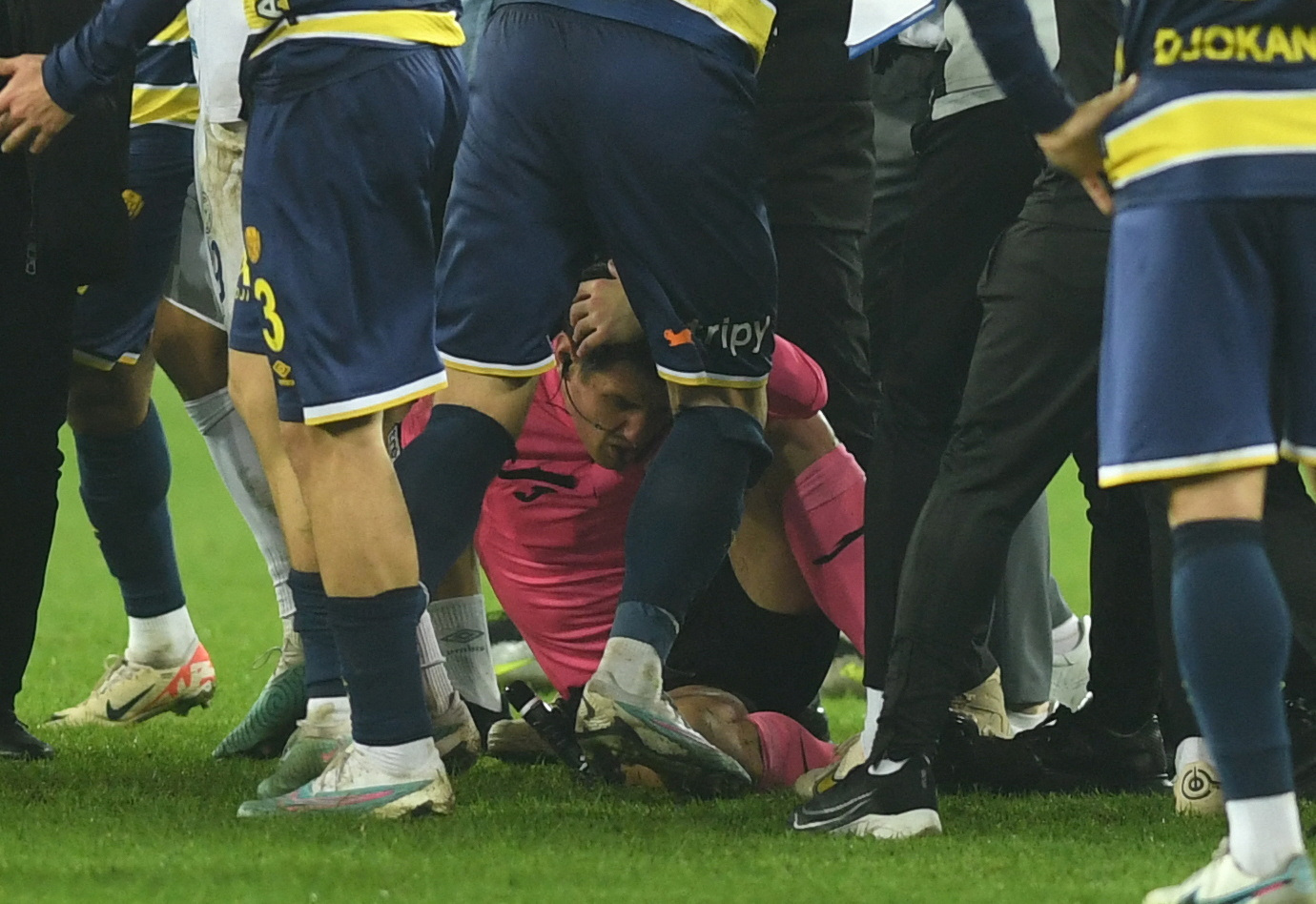 Turkish club president punches referee in the face after Super Lig game in Ankara