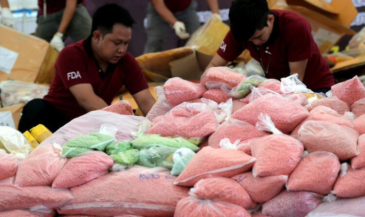 File,Photo,Of,Packs,Of,Methamphetamines,Seized,By,The,Thai