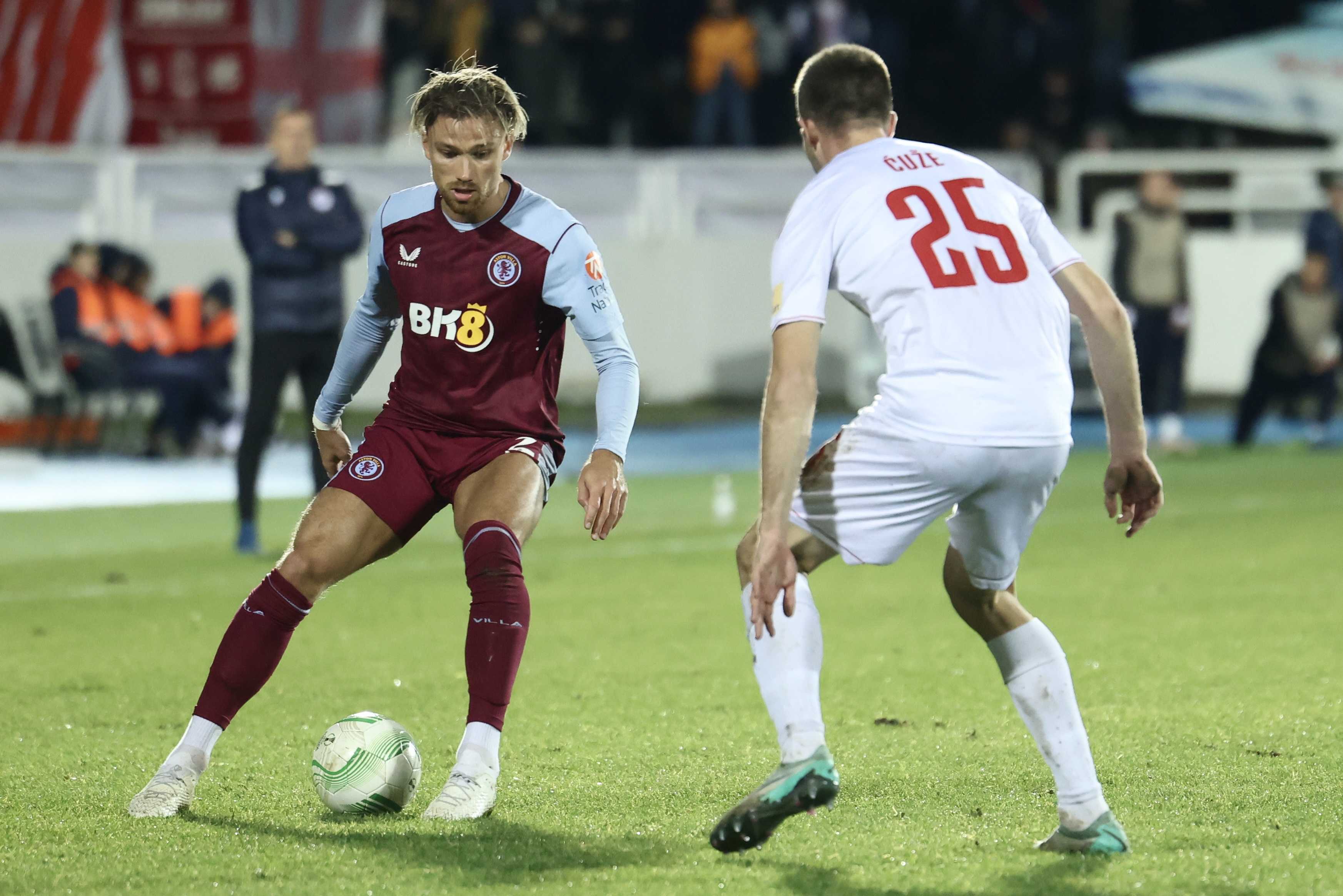 Cash aston villa zrinjski cuze