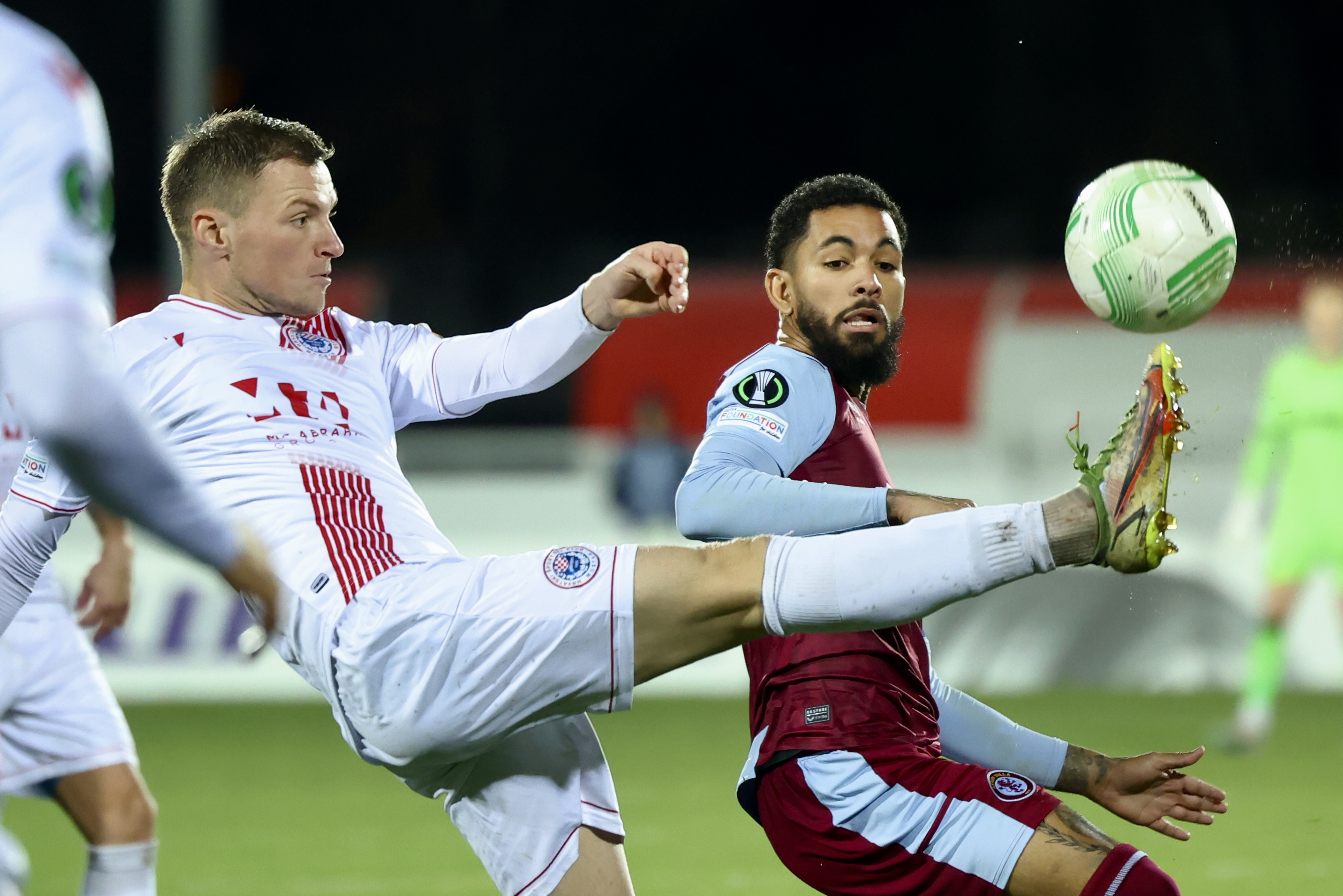 douglas luiz ivancic zrinjski aston villa