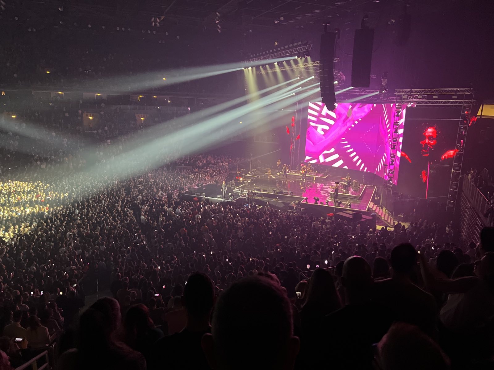 original-C1F7D015-90AA-4C42-B2F2-17D425A064B9