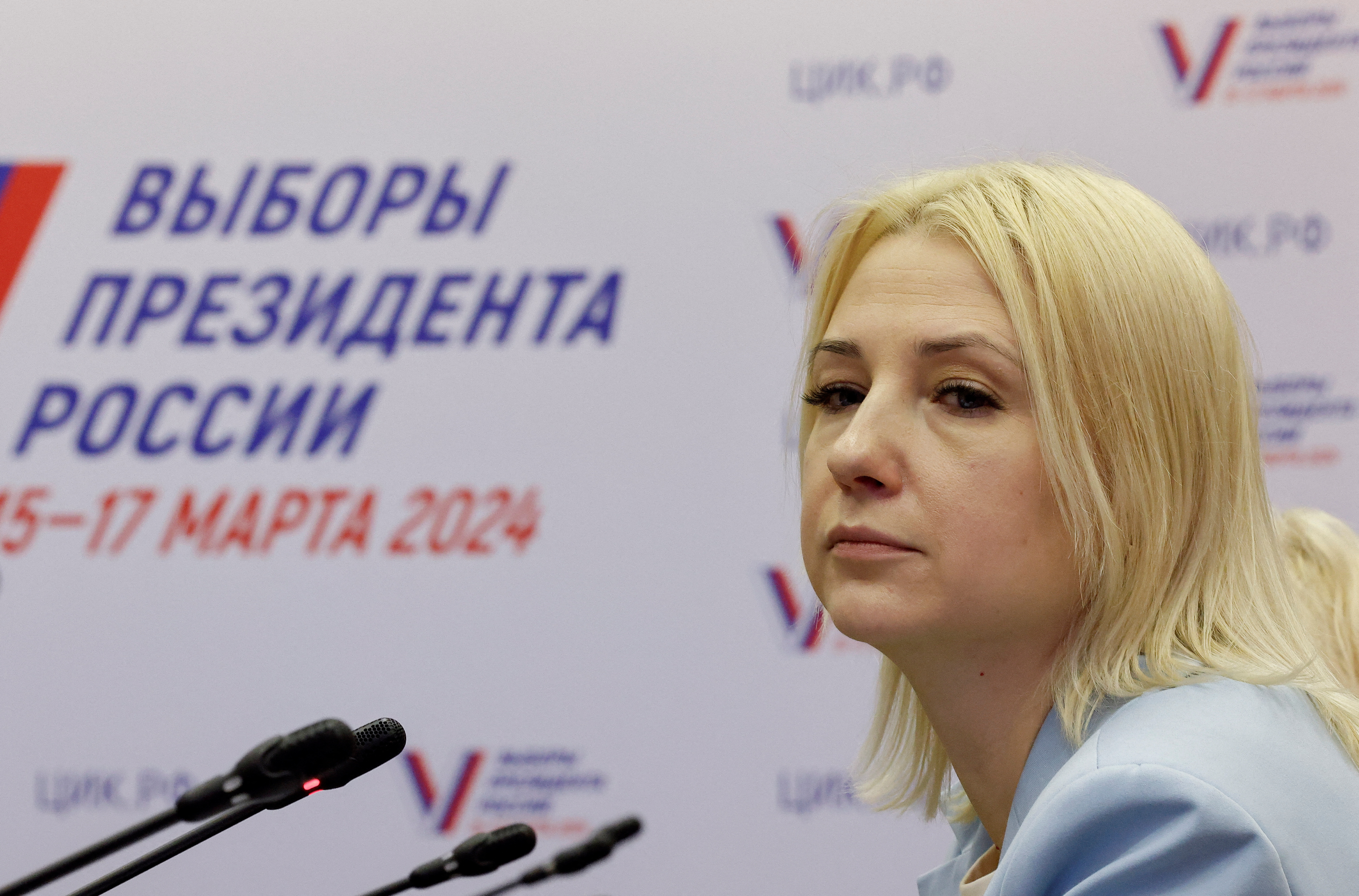Yekaterina Duntsova, former journalist who plans to run for Russian president in 2024, visits election commission office in Moscow