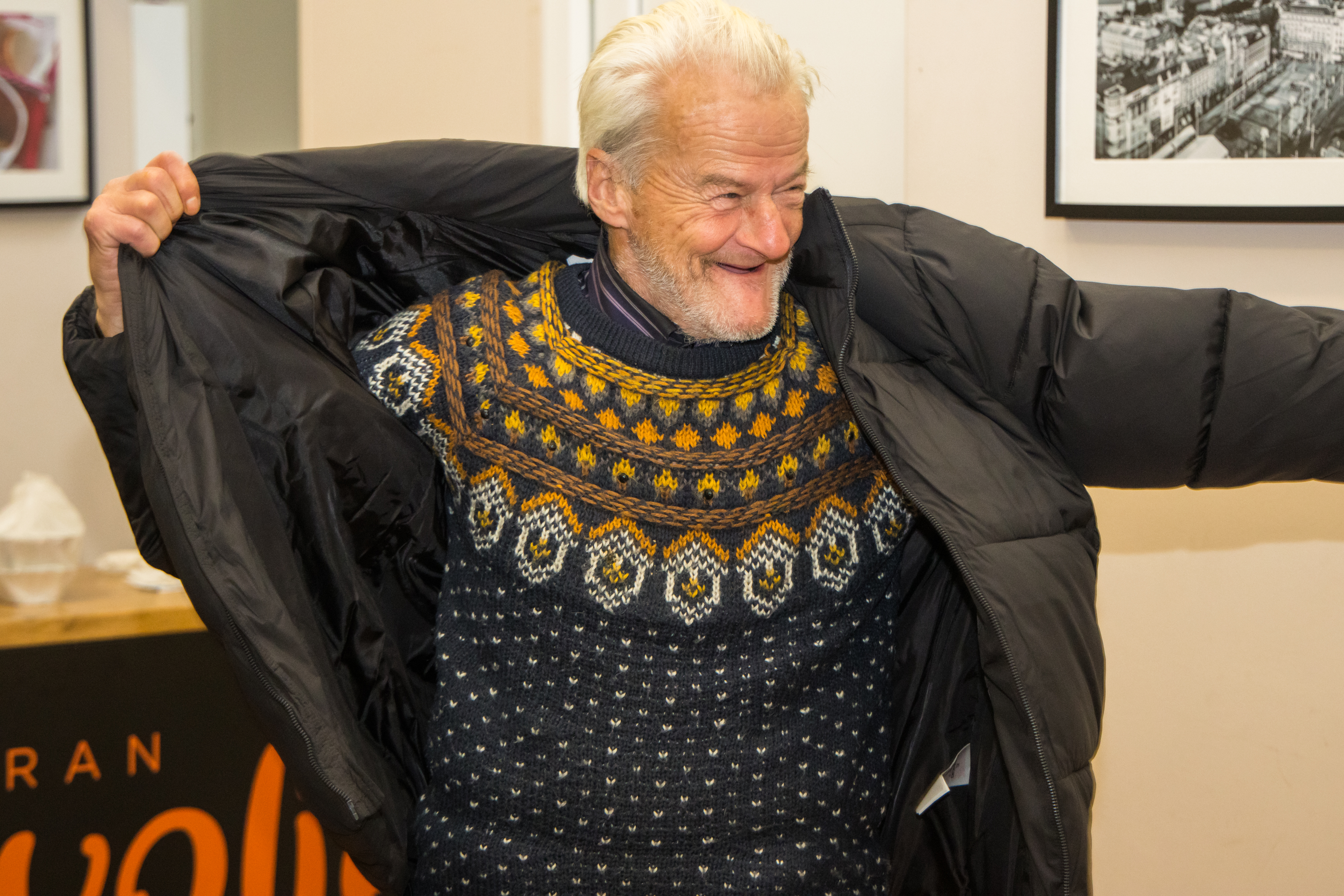 Tylolhot i pomozi ba-0307