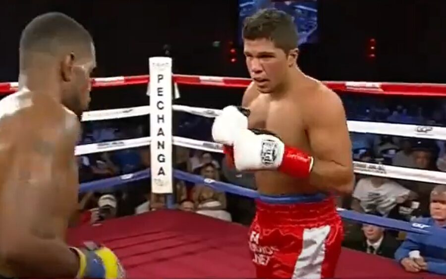 1703932354-kilic-900x563