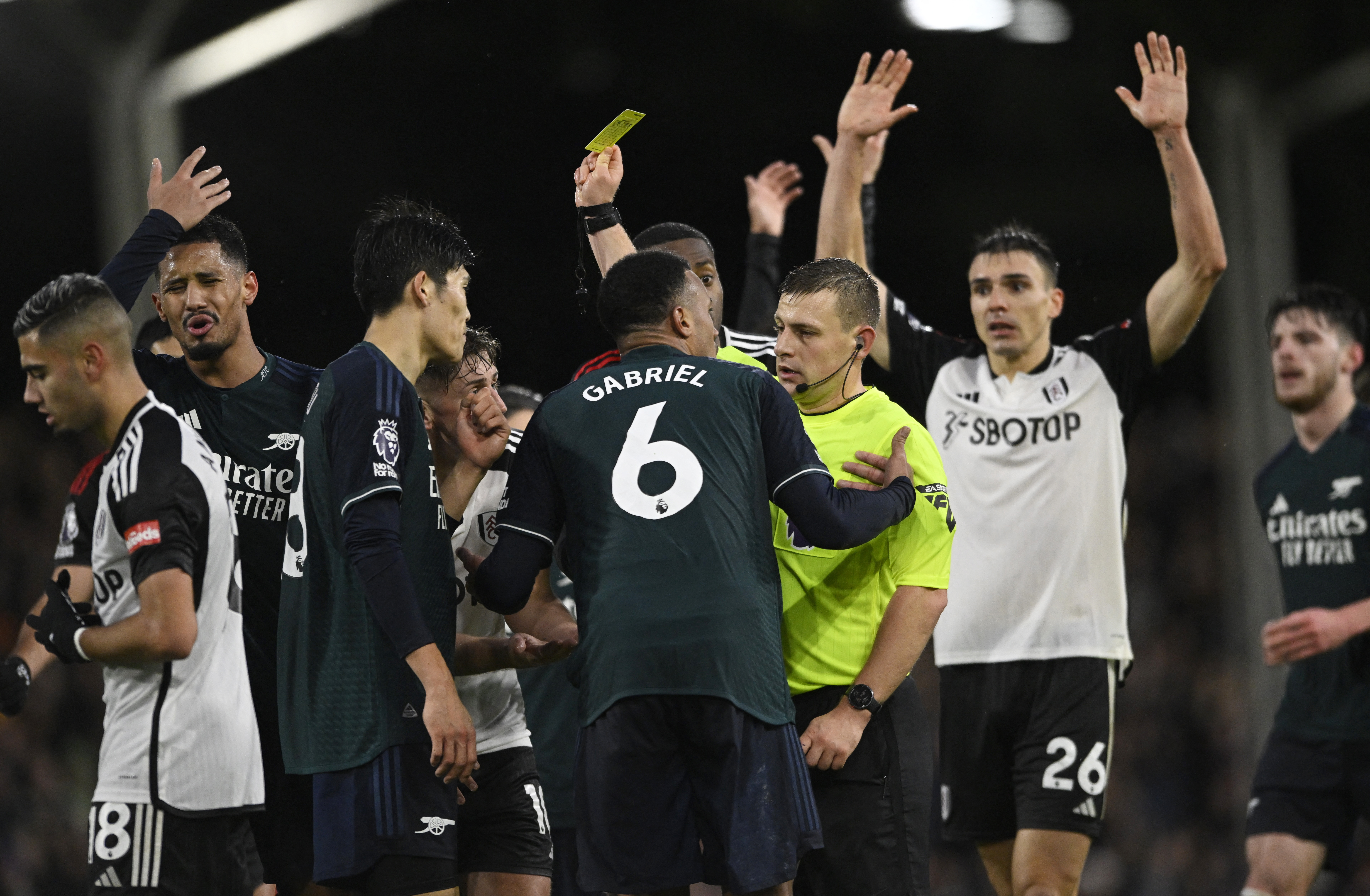 Premier League - Fulham v Arsenal