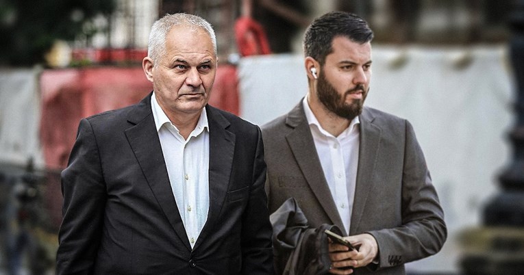 3f6a551f-daf5-488d-a9c0-affefc0bd5e3